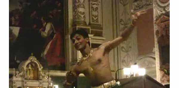 Jesuit performs Hindu dances in Vienna